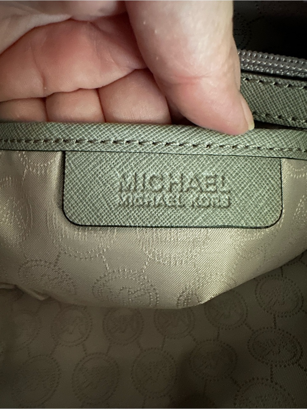 Michael Kors Gray Chain-Handle Saffiano Tote - Picture 3 of 6